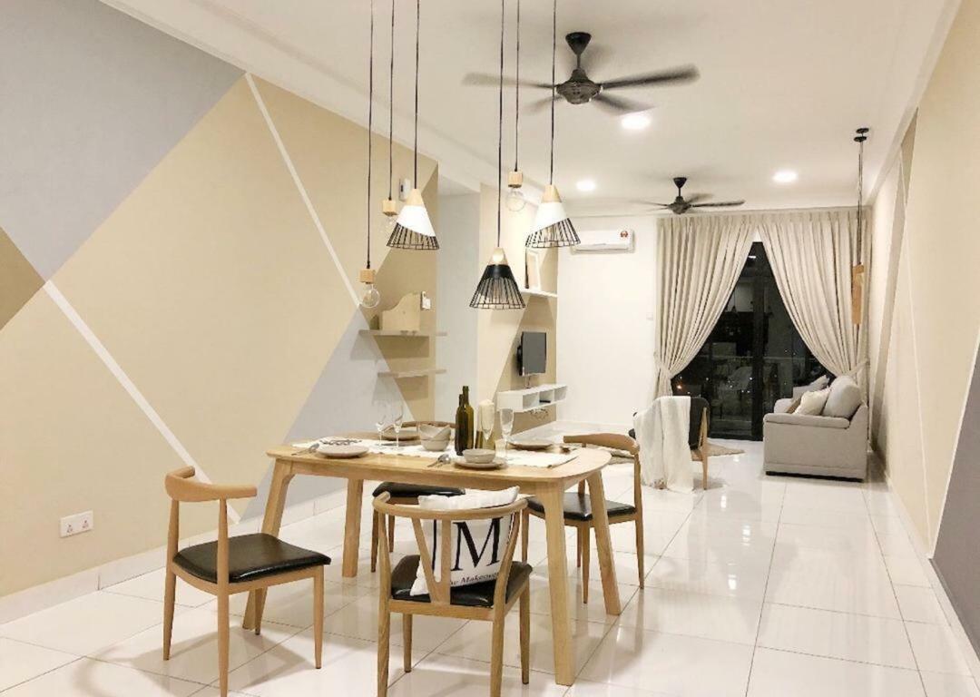 Johor Bahru Paradigm Leplatino Homestay מראה חיצוני תמונה